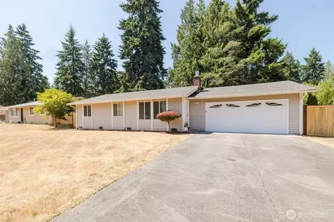 254 NE Silver Pine Dr, Bremerton, WA 98311