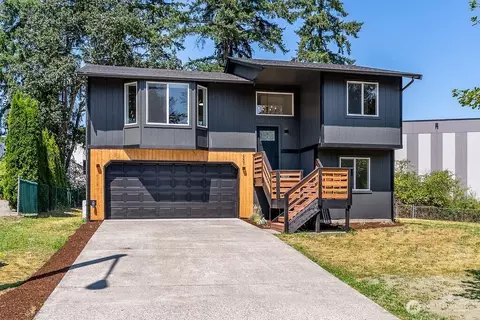 6205 197th St E, Spanaway, WA 98387