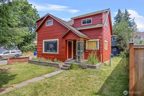615 E Myrtle St, Bellingham, WA 98225