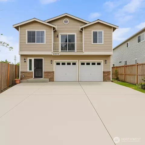 4223 S Cloverdale St, Seattle, WA 98118