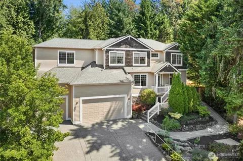 9440 NE Blue Wave Ct, Bainbridge Island, WA 98110