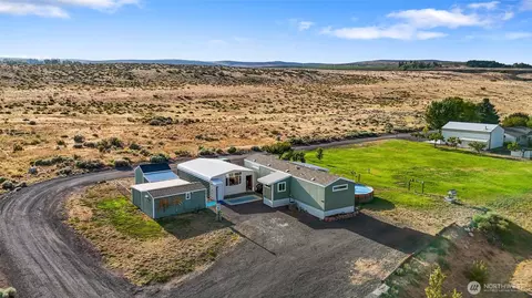 20414 11th St NW, Soap Lake, WA 98851