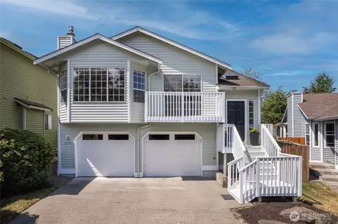 2044 SE 8th Pl, Renton, WA 98055