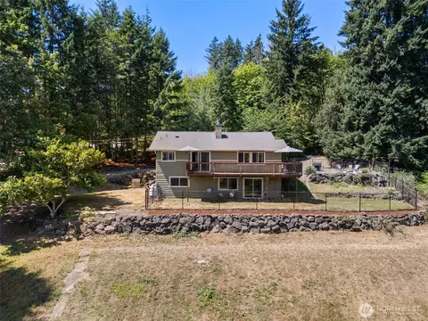 19445 Viking Ave NW, Poulsbo, WA 98370
