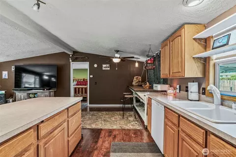 2044 46th Ave, Longview, WA 98632 photo 12