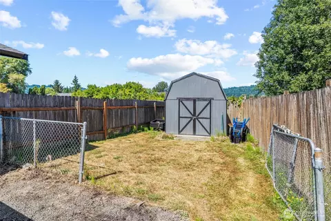 2044 46th Ave, Longview, WA 98632 photo 28