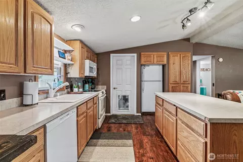 2044 46th Ave, Longview, WA 98632 photo 10