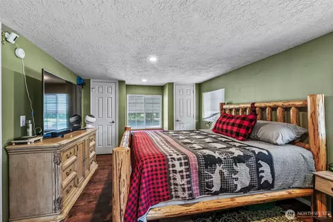 2044 46th Ave, Longview, WA 98632 photo 14