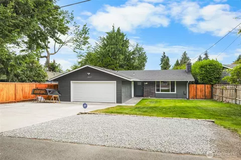 28621 15th Ave S, Federal Way, WA 98003