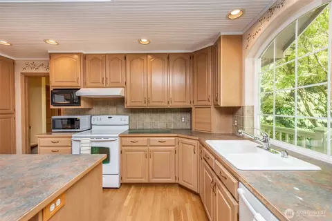 541 Grandview Dr, Sequim, WA 98382 photo 17