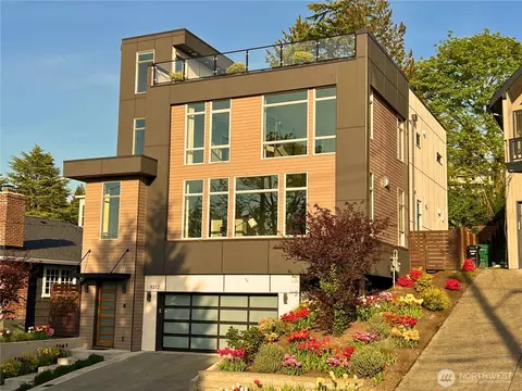 9312 45th Ave SW, Seattle, WA 98136