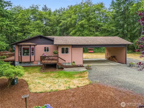 1142 State Route 6, Raymond, WA 98577