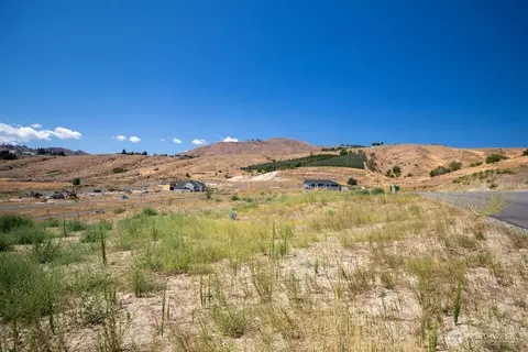 0 Lot 4 Farmstead Ln, Wenatchee, WA 98801