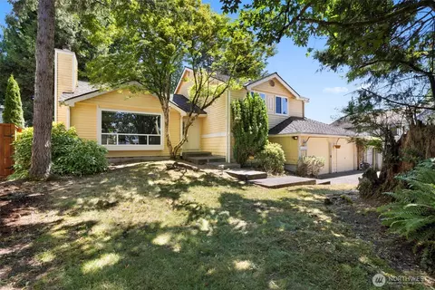 13529 SW 185th Ct, Renton, WA 98058