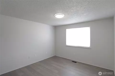 Bedroom - 16801 10th Ave E, Spanaway, WA 98387 photo 1 of 5