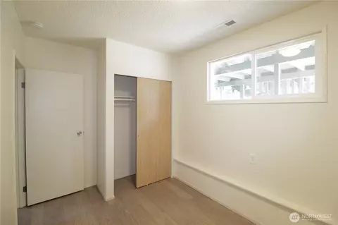 Bedroom - 16801 10th Ave E, Spanaway, WA 98387 photo 4 of 5