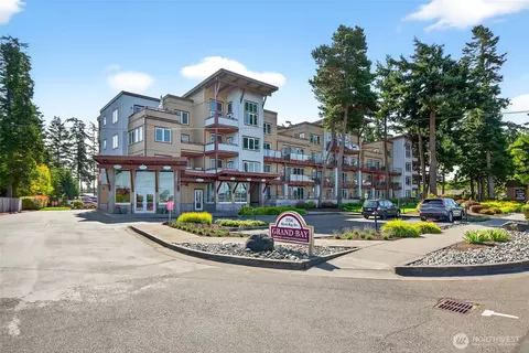 7714 Birch Bay Dr #402, Blaine, WA 98230
