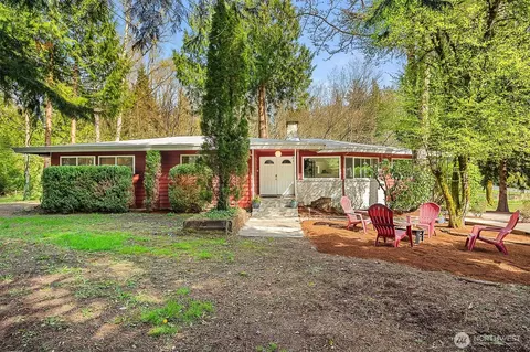 20310 SE 24th St, Sammamish, WA 98075