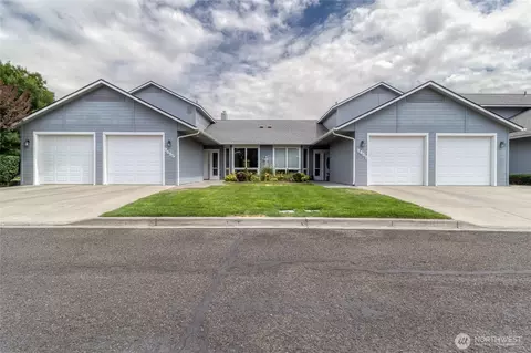 2455 Smoke Tree Ln, Walla Walla, WA 99362