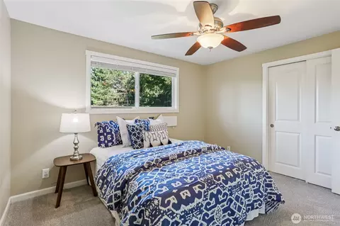 Bedroom - 23629 7th Ave W, Bothell, WA 98021 photo 4 of 8