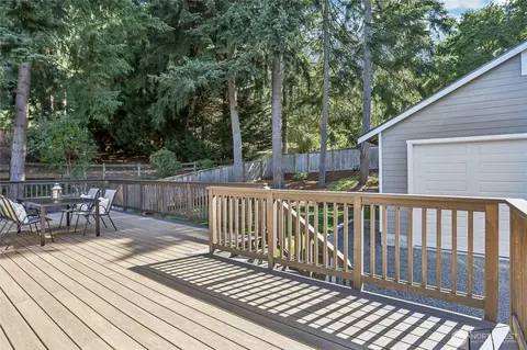 Exterior - 23629 7th Ave W, Bothell, WA 98021 photo 2 of 7