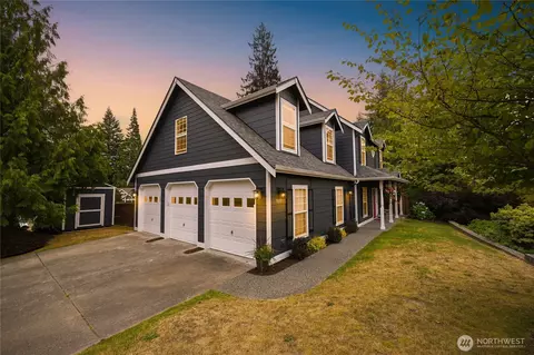 955 Colony Ct, Bellingham, WA 98229