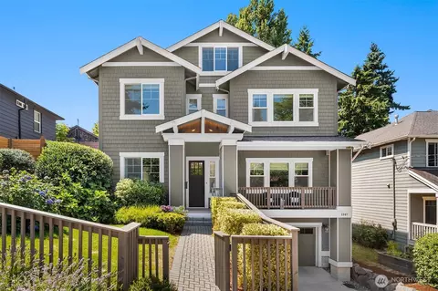 2907 Queen Anne Ave N, Seattle, WA 98109