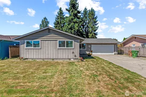 3226 Maple St, Longview, WA 98632