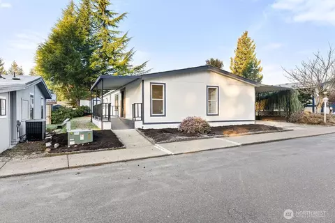 2500 S 370th St #227, Federal Way, WA 98003