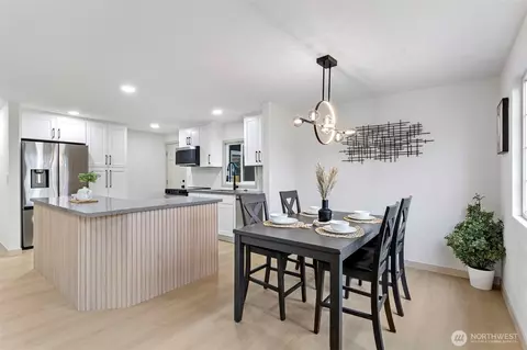 Dining - 4914 S 2nd Ave, Everett, WA 98203 photo 2 of 2