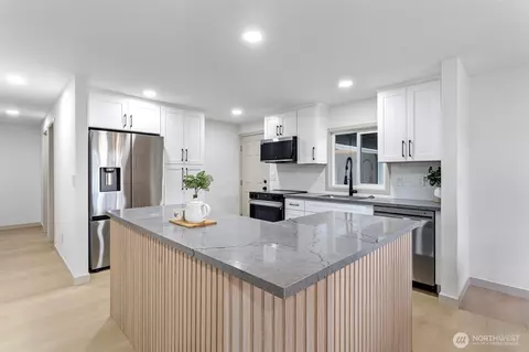 Kitchen - 4914 S 2nd Ave, Everett, WA 98203 photo 1 of 5