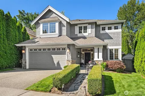 27114 SE 13th St, Sammamish, WA 98075