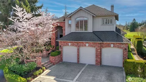 24619 SE 2nd Pl, Sammamish, WA 98074