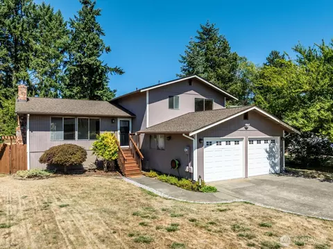 5117 30th St NE, Tacoma, WA 98422