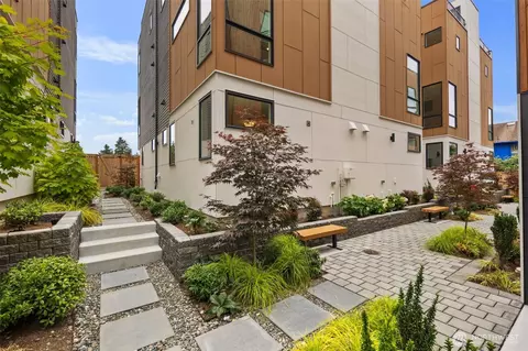 9235 B 16th Ave SW, Seattle, WA 98106