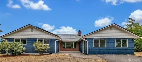 10521 Douglas Dr SW, Lakewood, WA 98499