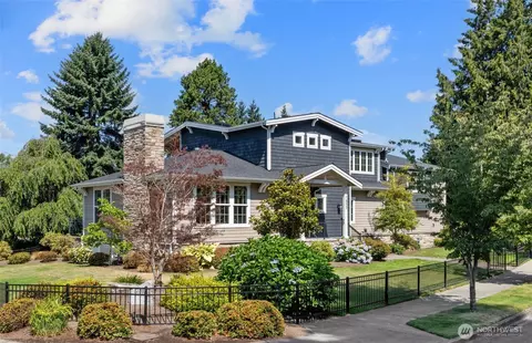 7803 115th Pl NE, Kirkland, WA 98033