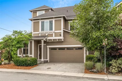 14928 16th Ave W #30, Lynnwood, WA 98087