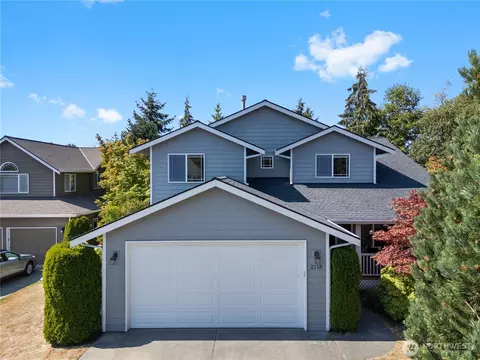 2118 Meadows Ln, Anacortes, WA 98221