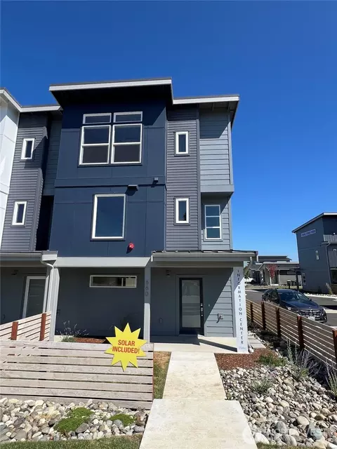 660 W Kline Rd, Bellingham, WA 98226