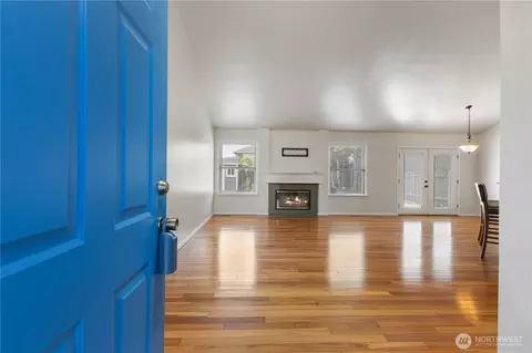 Entry Way - 415 Eldredge Ave NW, Orting, WA 98360 photo 1 of 1