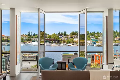 2836 Fairview Ave E, Seattle, WA 98102