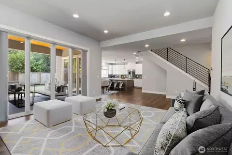 1054 Walnut St, Edmonds, WA 98020 photo 10