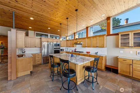 321 E Park Dr, Anacortes, WA 98221 photo 10