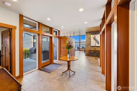 321 E Park Dr, Anacortes, WA 98221 photo 5