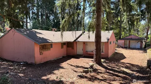 23010 64th Ave W, Mountlake Terrace, WA 98043