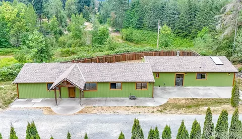 14116 419th St E, Eatonville, WA 98328