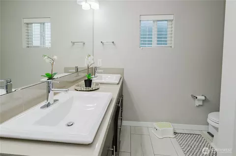 Bath - 22716 41st Dr SE #41, Bothell, WA 98021 photo 3 of 5