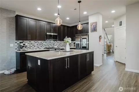 Kitchen - 22716 41st Dr SE #41, Bothell, WA 98021 photo 3 of 4