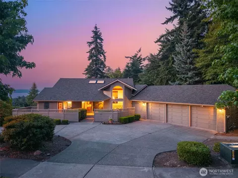 5213 Norpoint Way NE, Tacoma, WA 98422